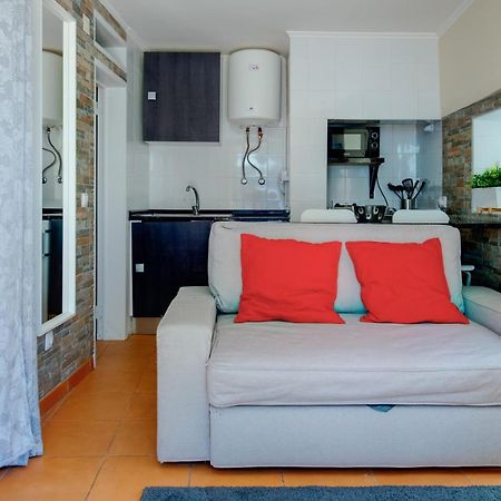 Cosy Studio By The Flea Market And Tram 28 Lisboa Dış mekan fotoğraf
